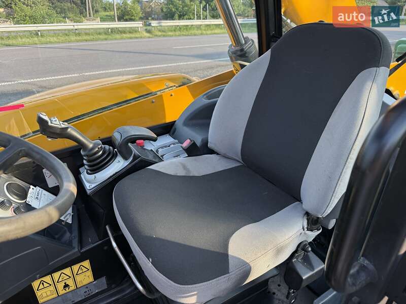 Телескопический погрузчик JCB 531-70 2011 в Луцке