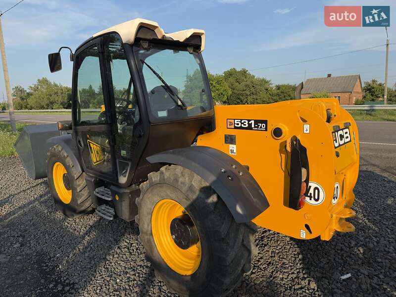 Телескопический погрузчик JCB 531-70 2011 в Луцке