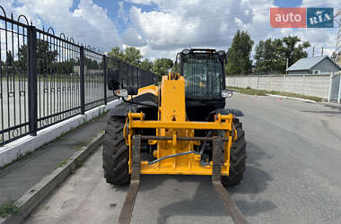 Телескопический погрузчик JCB 531-70 2018 в 