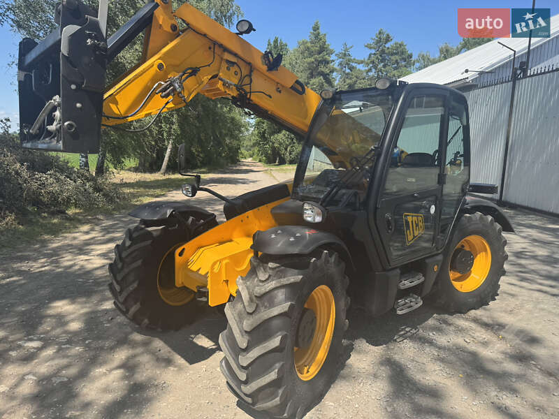Телескопический погрузчик JCB 531-70 2011 в Теребовле фото 16 Телескопический погрузчик JCB 531-70 2011 в Теребовле