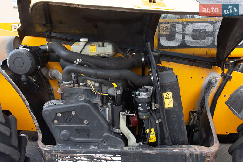 Подъемник телескопический JCB 531-70 2008 в Житомире