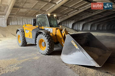 Телескопический погрузчик JCB 531-70 2016 в 