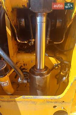 Телескопічні навантажувачі JCB 531-70 2012 в 