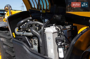 Подъемник телескопический JCB 531-70 2017 в 