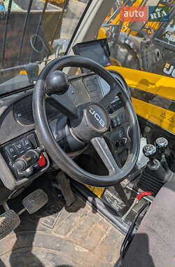 Телескопический погрузчик JCB 531-70 2022 в 