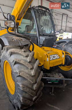 Телескопічні навантажувачі JCB 531-70 2015 в Рівному