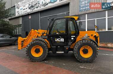 Телескопический погрузчик JCB 531-70 2019 в 