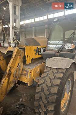 Экскаватор погрузчик JCB 531-70 2019 в 