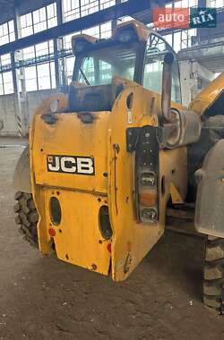 Экскаватор погрузчик JCB 531-70 2019 в 