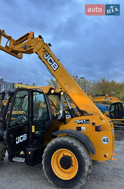 Телескопический погрузчик JCB 531-70 2009 в 