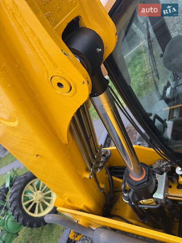 Телескопический погрузчик JCB 531-70 2011 в Луцке фото 11 Телескопический погрузчик JCB 531-70 2011 в Луцке