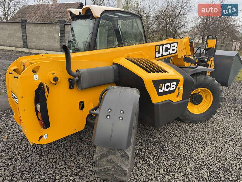 Телескопічні навантажувачі JCB 531-70 2015 в Луцьку