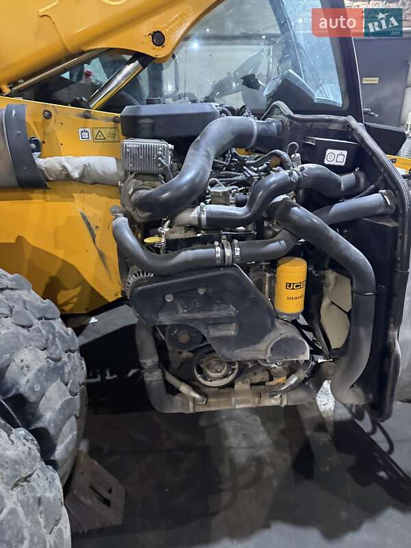 Телескопічні навантажувачі JCB 531-70 2009 в Луцьку