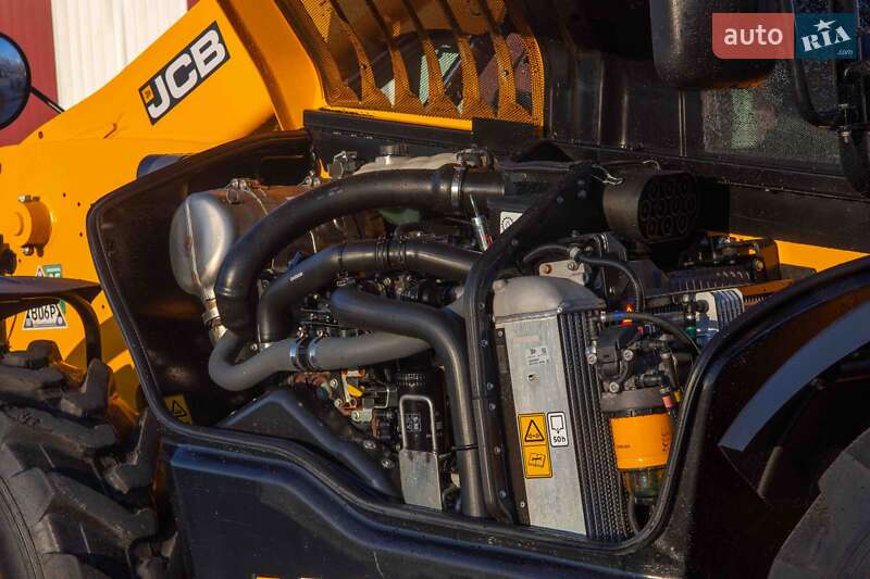 Подъемник телескопический JCB 531-70 2021 в Житомире
