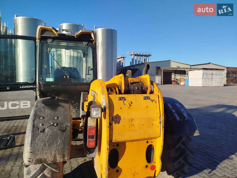 Телескопический погрузчик JCB 531-70 2017 в Ярмолинцах