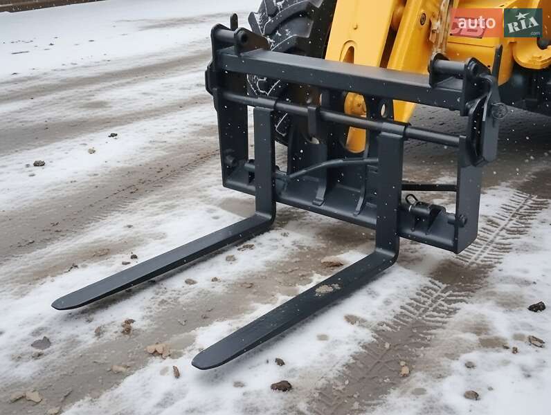 Телескопический погрузчик JCB 531-70 2015 в Ровно