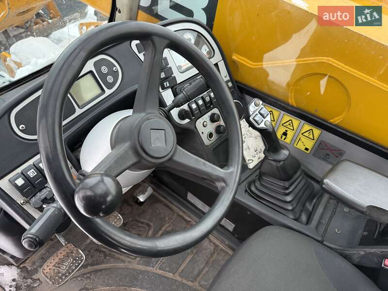 Телескопический погрузчик JCB 531-70 2010 в Луцке