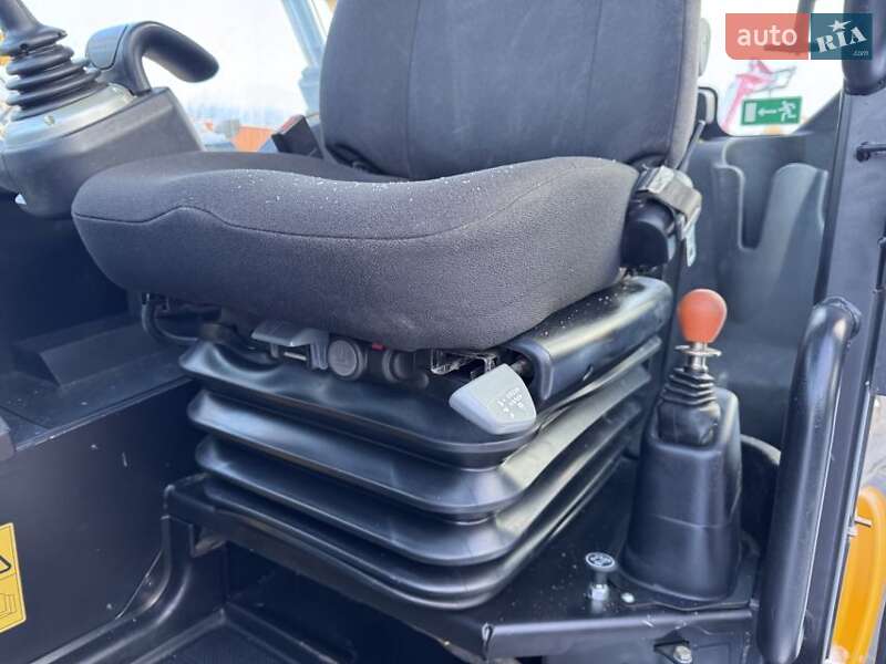 Телескопический погрузчик JCB 531-70 2019 в Ровно