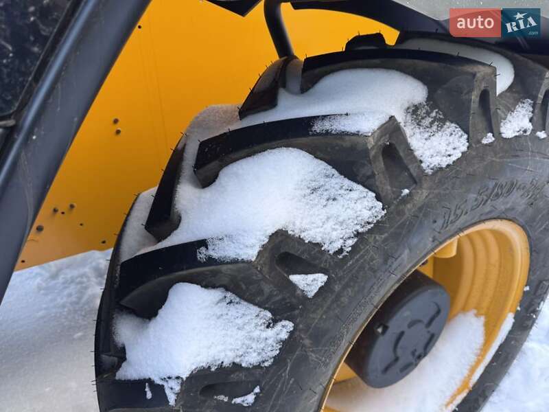 Телескопический погрузчик JCB 531-70 2012 в Ровно
