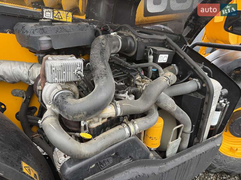 Телескопический погрузчик JCB 531-70 2015 в Луцке