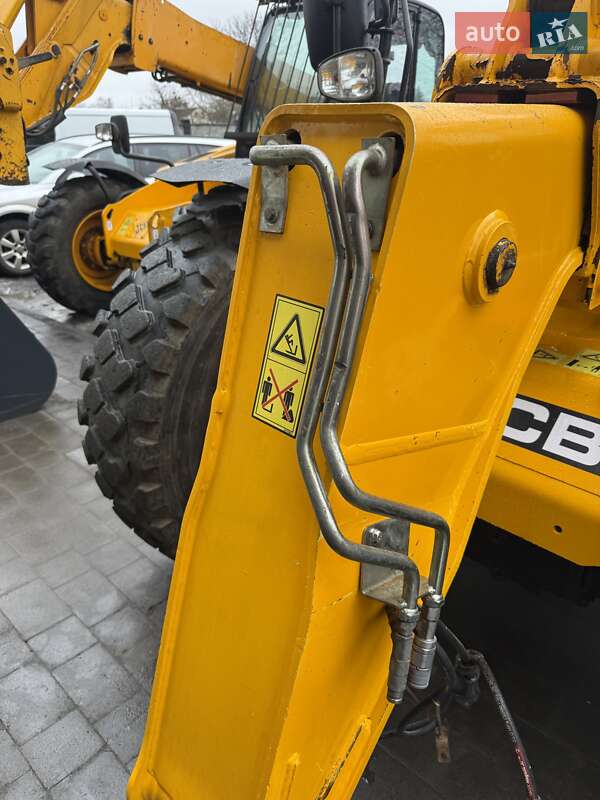Телескопический погрузчик JCB 531-70 2015 в Луцке