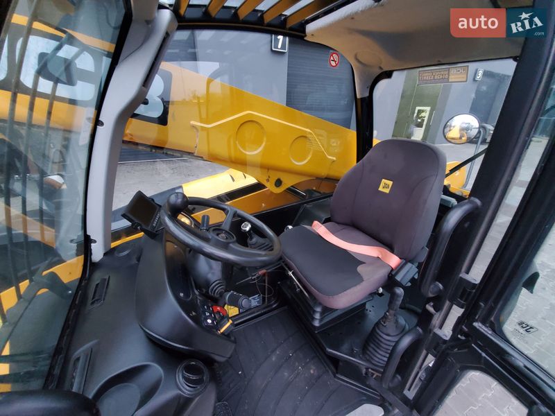 Телескопический погрузчик JCB 531-70 2015 в Ровно