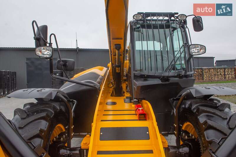 Телескопический погрузчик JCB 533-105 2022 в Житомире