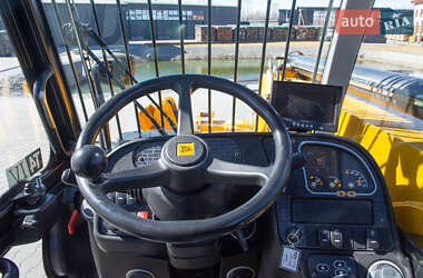 Підйомник телескопічний JCB 533-105 2017 в 