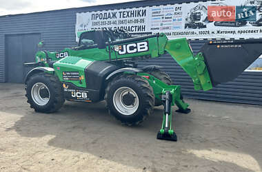 Телескопический погрузчик JCB 533-105 2017 в 