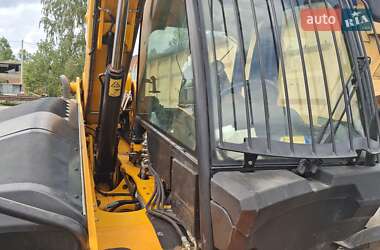 Телескопический погрузчик JCB 533-105 2013 в 