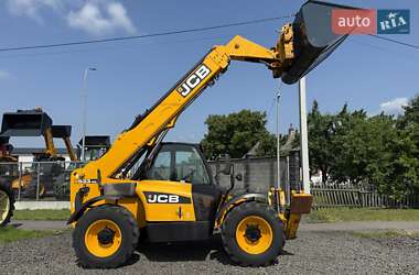 Телескопический погрузчик JCB 533-105 2011 в 