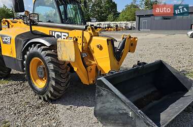 Телескопический погрузчик JCB 533-105 2007 в 