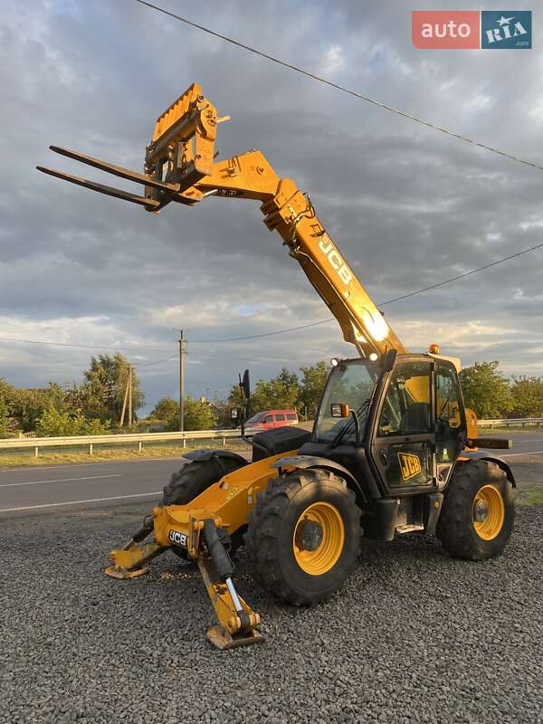 Телескопический погрузчик JCB 533-105 2008 в Луцке