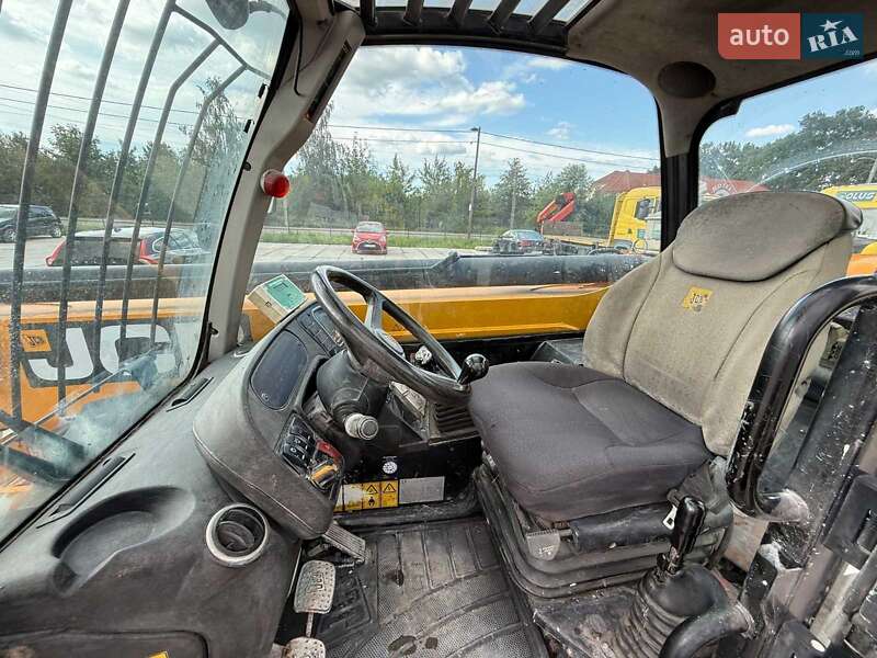 Телескопический погрузчик JCB 533-105 2015 в Чорткове