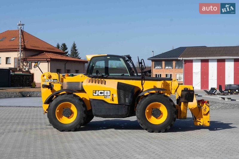 JCB 533-105 2018