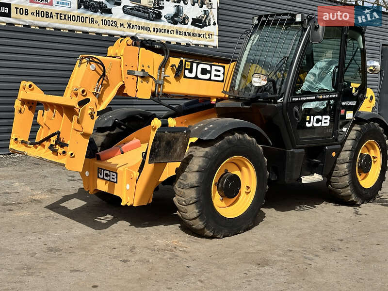 Телескопічні навантажувачі JCB 535-125 2015 в Житомирі