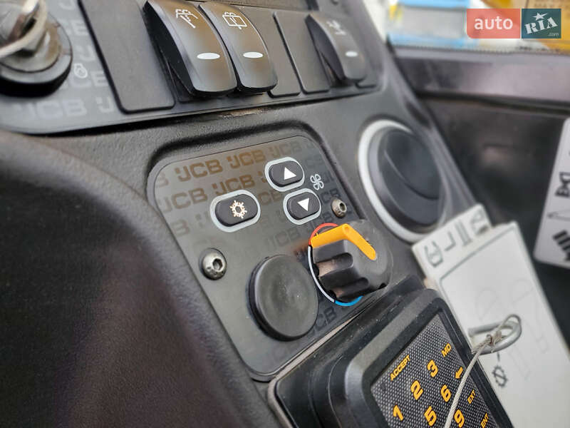 Телескопічні навантажувачі JCB 535-125 2019 в Рівному