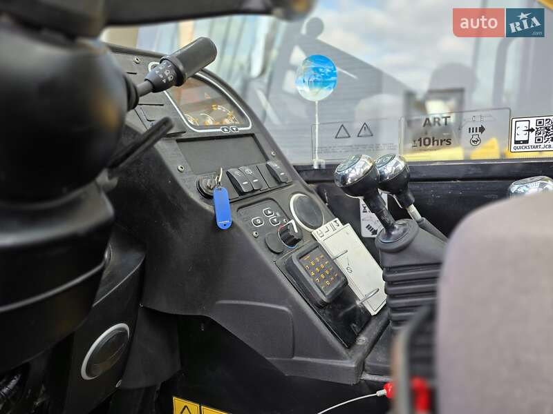 Телескопический погрузчик JCB 535-125 2019 в Ровно фото 8 Телескопический погрузчик JCB 535-125 2019 в Ровно