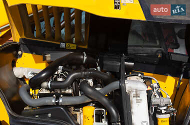 Подъемник телескопический JCB 535-125 2017 в 