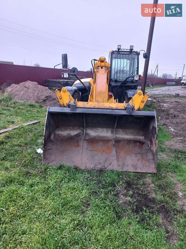 Телескопічні навантажувачі JCB 535-125 2004 в Ставищі фото 3 Телескопічні навантажувачі JCB 535-125 2004 в Ставищі