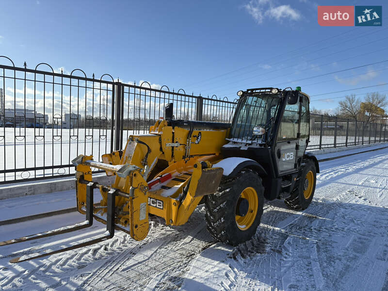 Телескопічні навантажувачі JCB 535-125 2021 в Києві