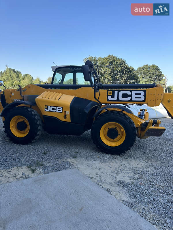 Телескопический погрузчик JCB 535-140 2015 в Городке