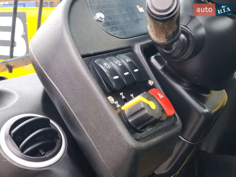 Телескопический погрузчик JCB 535-140 2015 в Ровно