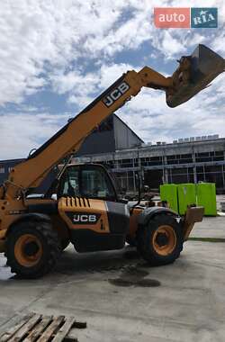 Телескопический погрузчик JCB 535-140 2014 в 