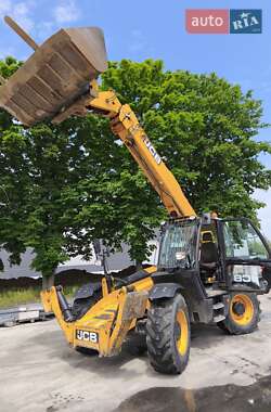 Телескопический погрузчик JCB 535-140 2014 в 
