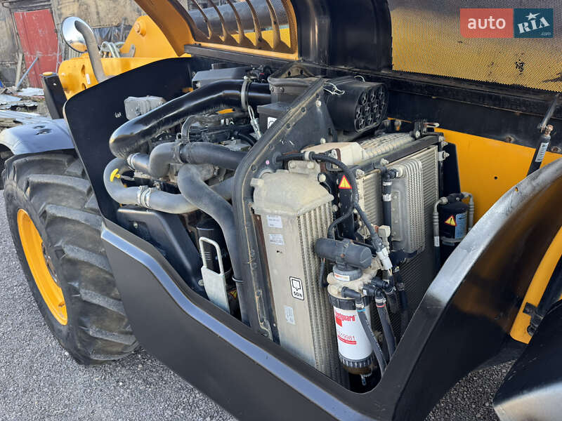 Телескопический погрузчик JCB 535-140 2013 в Киеве фото 7 Телескопический погрузчик JCB 535-140 2013 в Киеве