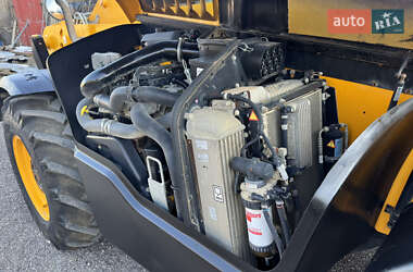 Телескопический погрузчик JCB 535-140 2013 в 