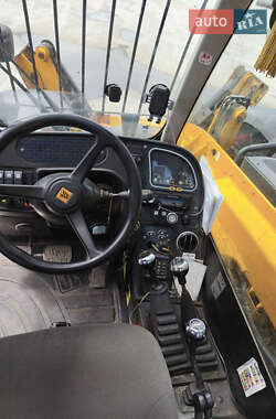 Телескопічні навантажувачі JCB 535-140 2014 в 