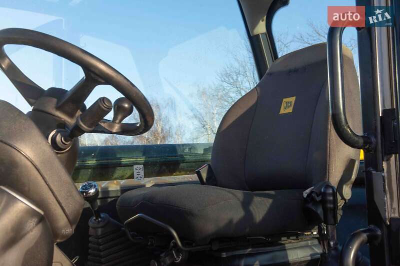 Подъемник телескопический JCB 535-140 2015 в Житомире