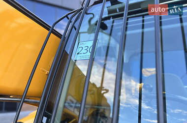Телескопический погрузчик JCB 535-95 2017 в 